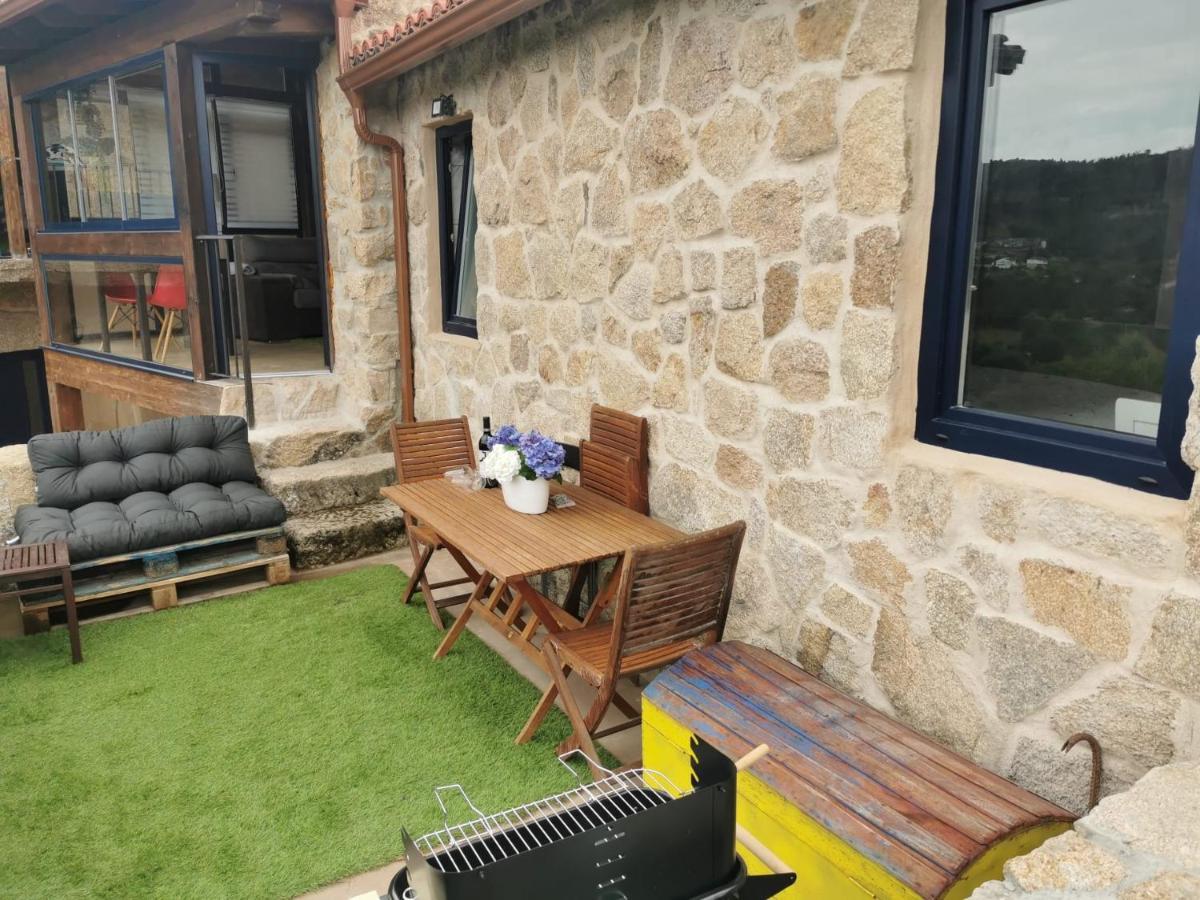 O Recuncho De Tibias Villa Pereiro de Aguiar Eksteriør billede