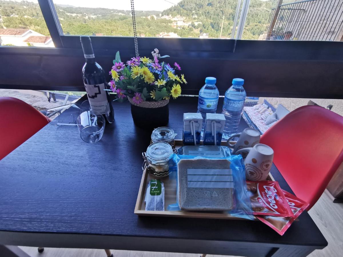 O Recuncho De Tibias Villa Pereiro de Aguiar Eksteriør billede